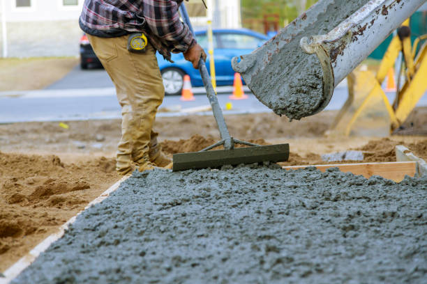 Best Concrete Driveway Installation in Lake Panasoffkee, FL